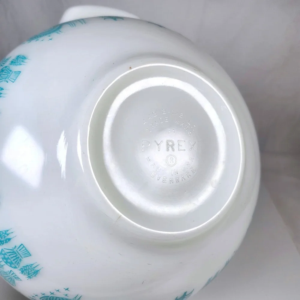 Vintage Pyrex Mixing Bowls 3 Piece Turquoise Butterprint Amish Cinderella Set